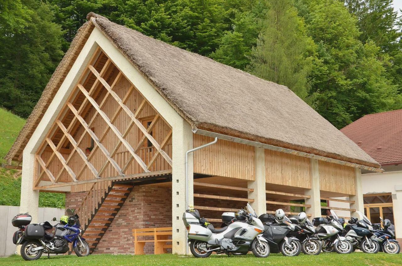Farm Stay Zurej Sentjur Екстер'єр фото